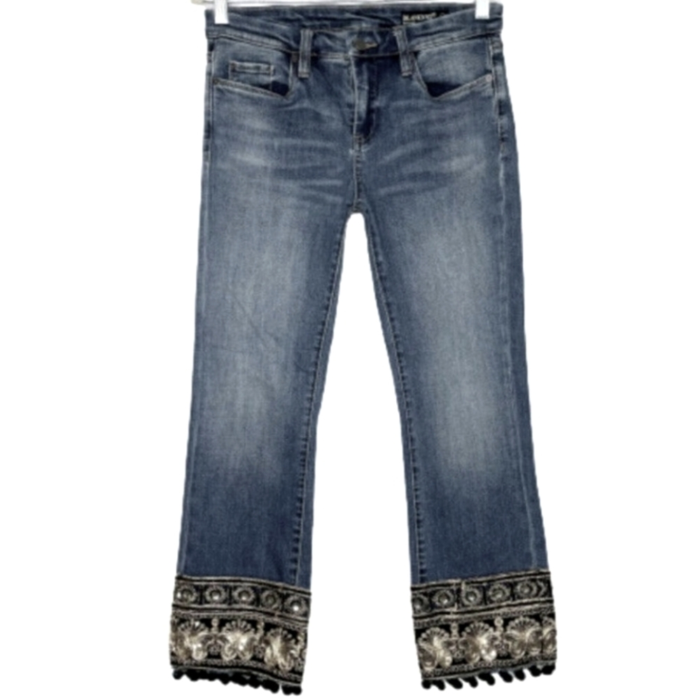 NWT BLANK NYC KICK FLARE  27 beaded embroidered pom pom